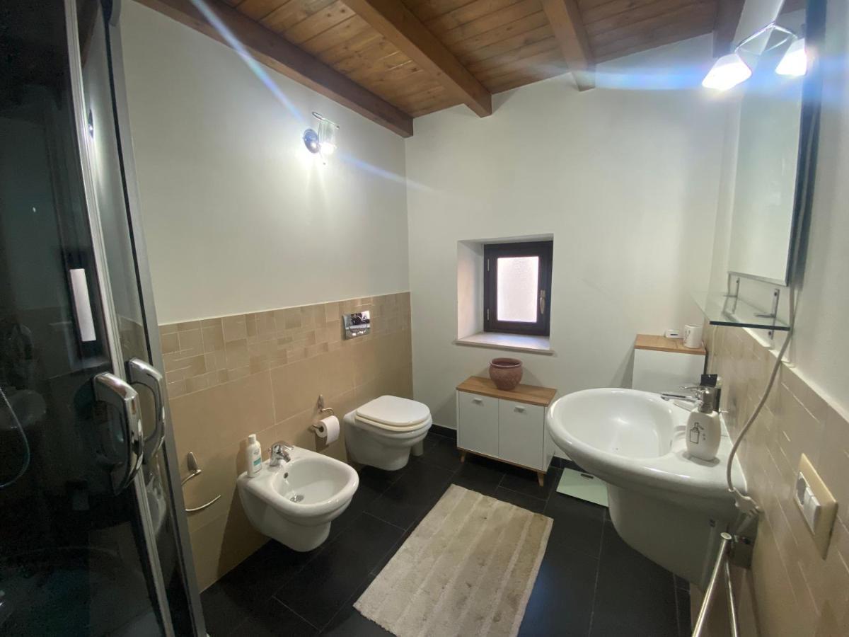 Ferienwohnung The “B” House Catania Exterior foto
